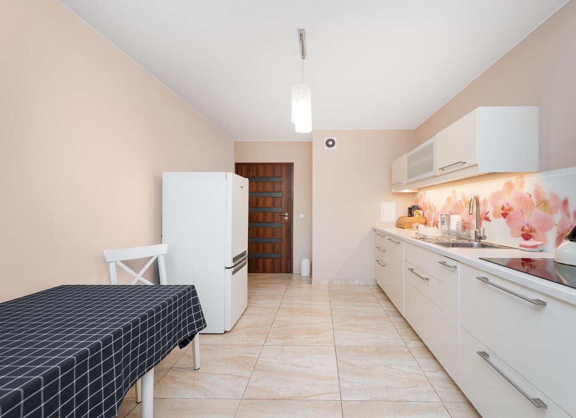 Cozy Corner: Apartment With Wifi And Private Balcony Wrocław Exteriör bild