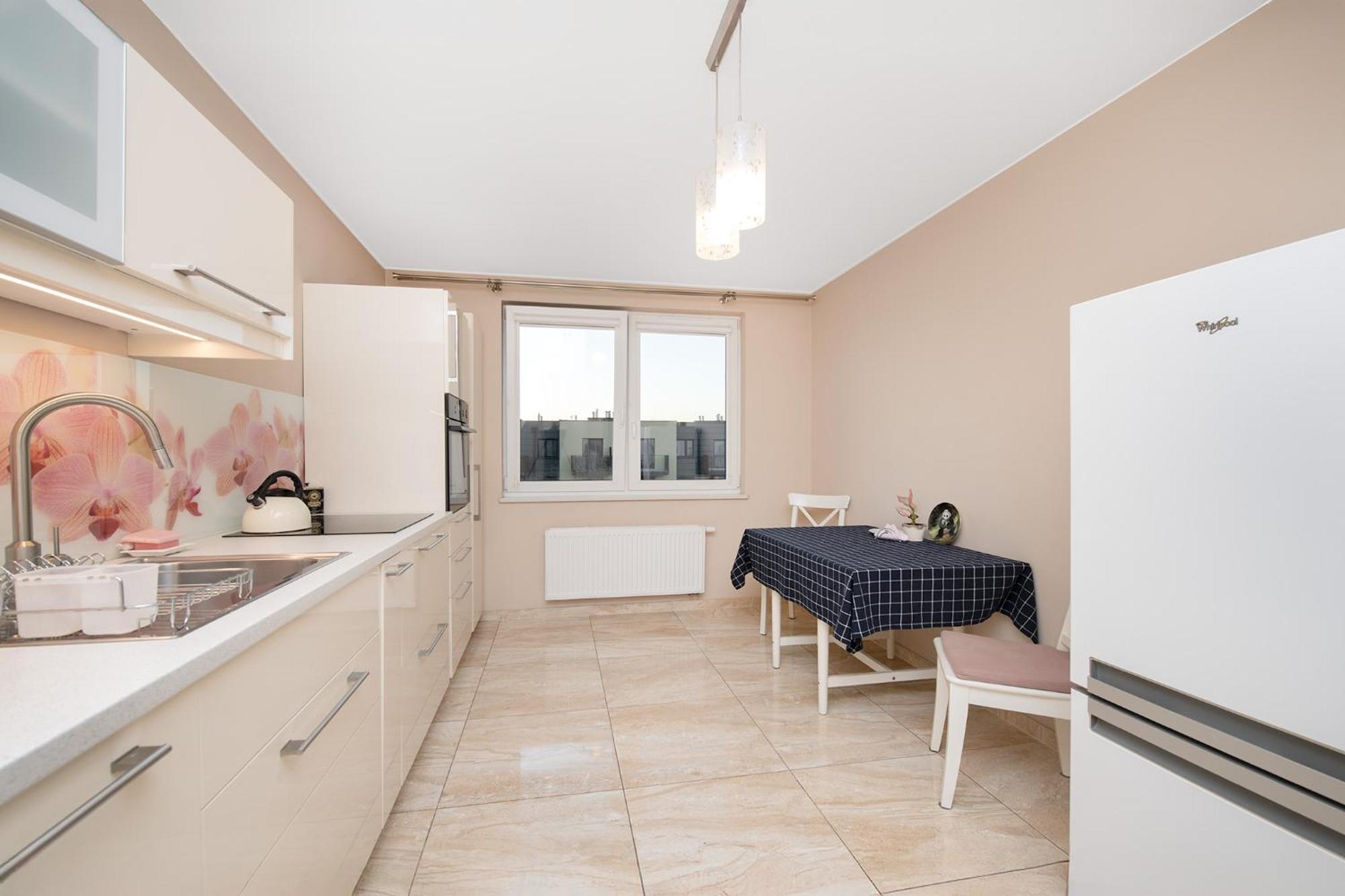 Cozy Corner: Apartment With Wifi And Private Balcony Wrocław Exteriör bild