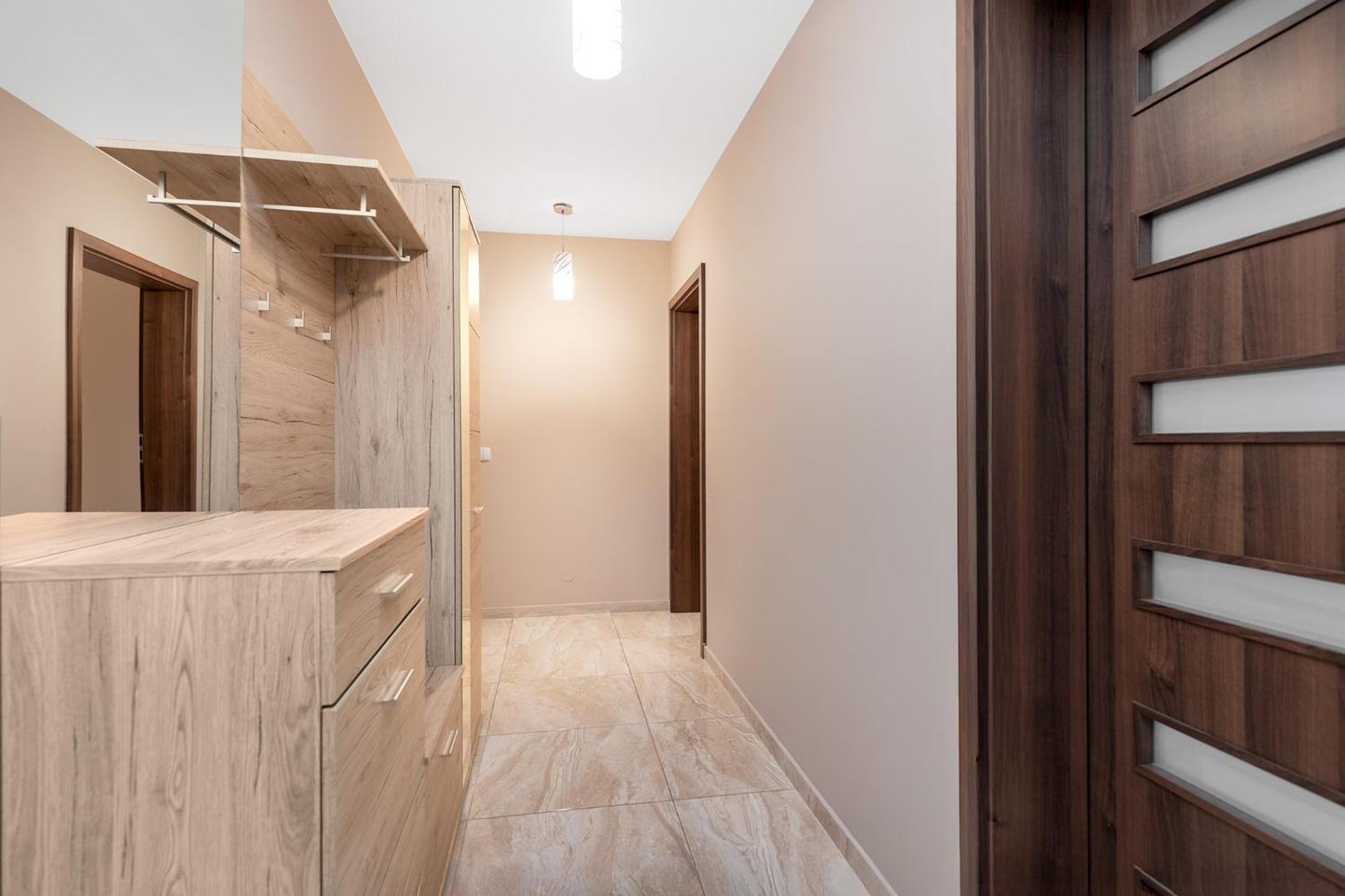Cozy Corner: Apartment With Wifi And Private Balcony Wrocław Exteriör bild